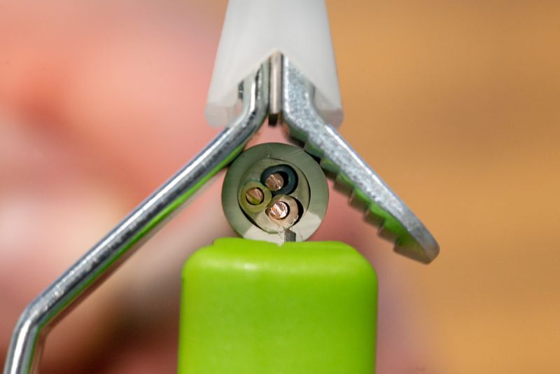 Cable Stripper No. 4 - 28 H Green Line - Image 4